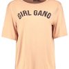 Girl gang Unisex T-shirt