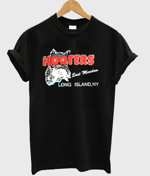 Hooters Long Island T-Shirt